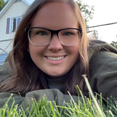 Breanna, 31