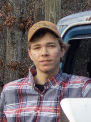 Declan, 19