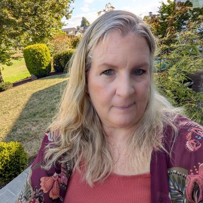Suzy, 59