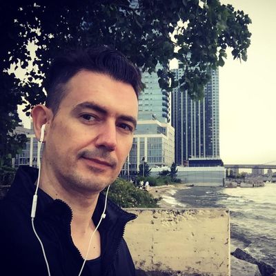 Oskar, 48