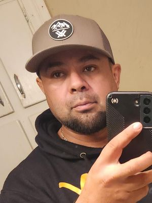 Jose, 37