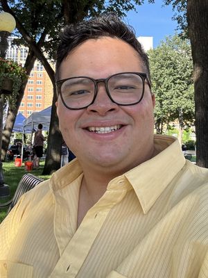 Juan, 29