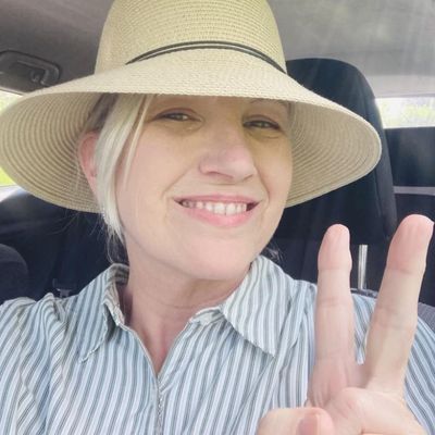 Lee Anne, 57