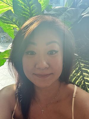 Junie, 44