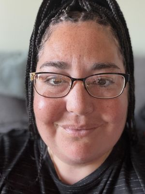 Tara, 43