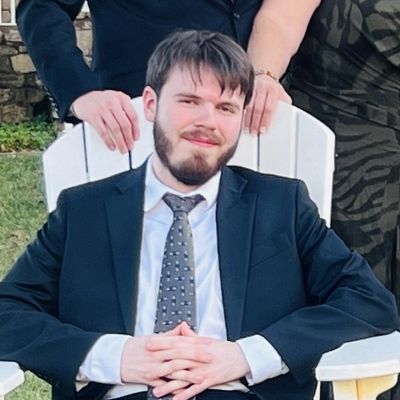 Edward, 28