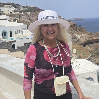 Nancy, 68