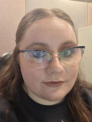 Clara, 30