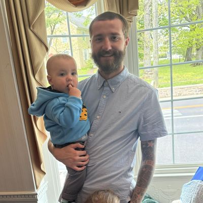 Sean, 26
