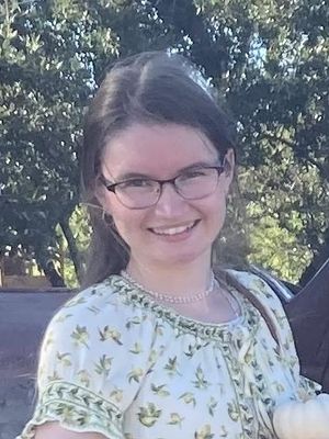 Elizabeth, 24