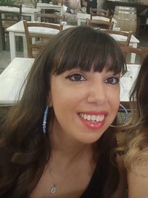 Ilaria, 38