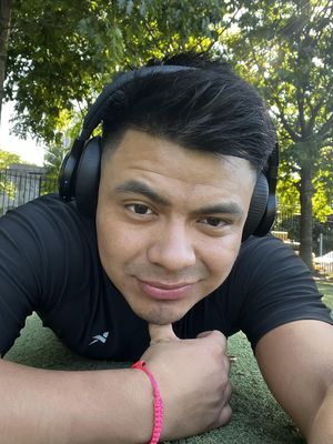 Francisco, 25