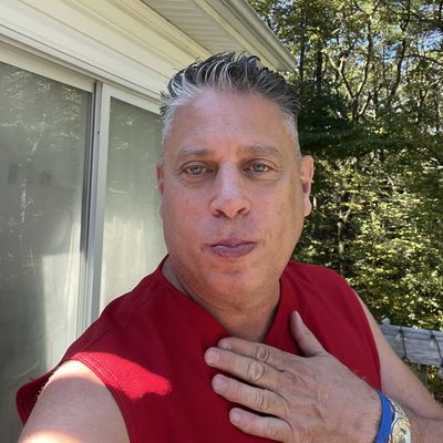 Ramon, 58