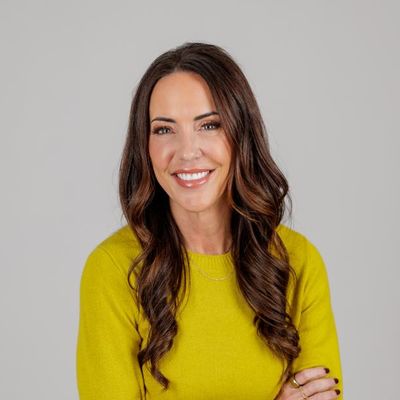 Ashley, 49