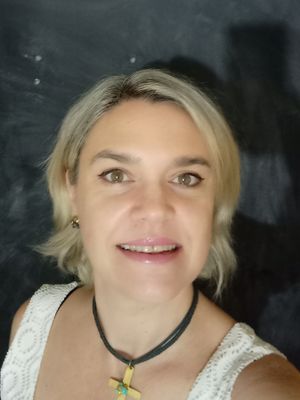 Isabel, 55
