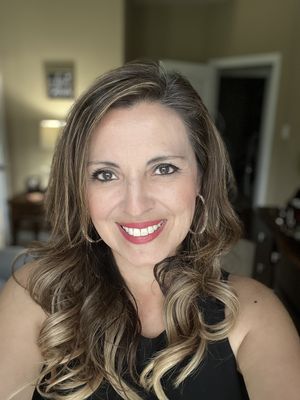Daniella, 48