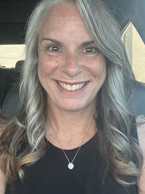 Nicole, 56