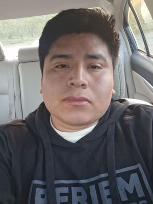 Gil, 23