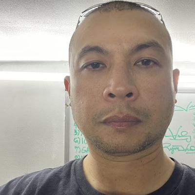 Ryan, 32