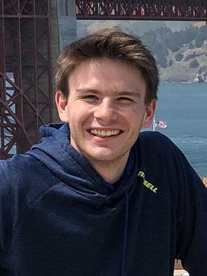 Thomas, 27
