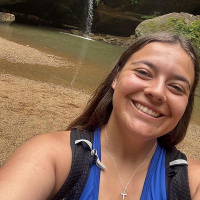 Emily, 27