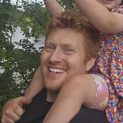 Barry, 34