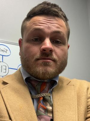 Devin, 31