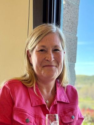 Kristin, 56