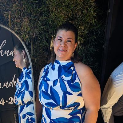 Diana, 43