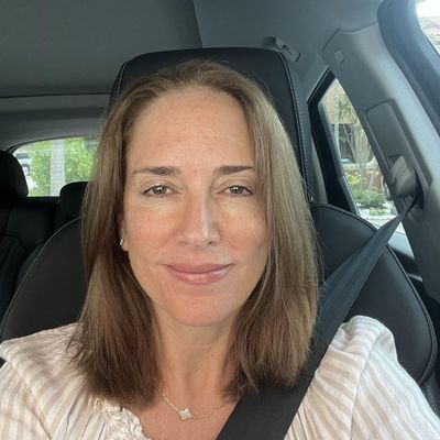 Michelle, 59