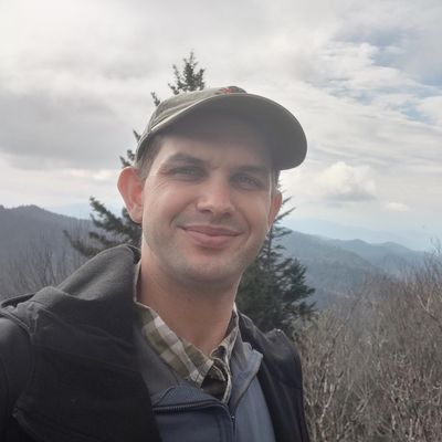 Lorne, 28