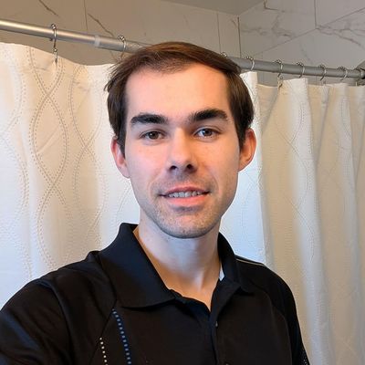 Justin, 28