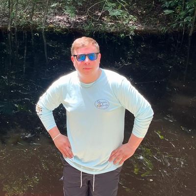 Nolan, 28