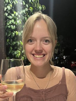 Abigail, 26