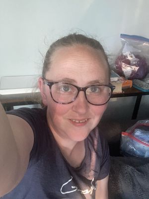 Bonnie, 34