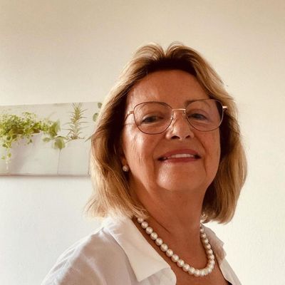 Chelsea, 53