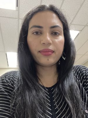 Vinisha, 40