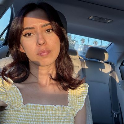 Ava, 24