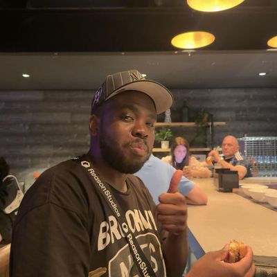 Troy, 32