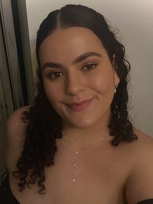 Isabella, 18