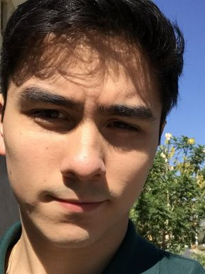 Zach, 31