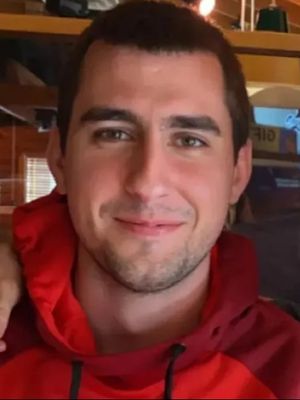 Sam, 25