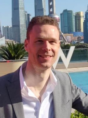 Chris, 37