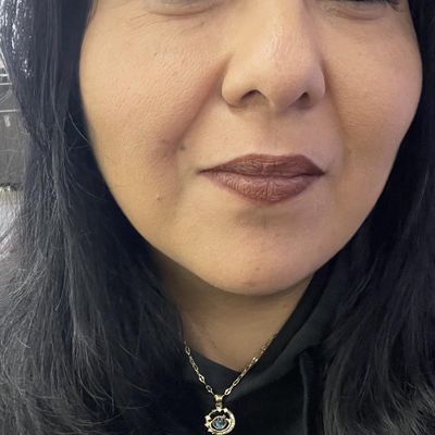 Angelica, 47