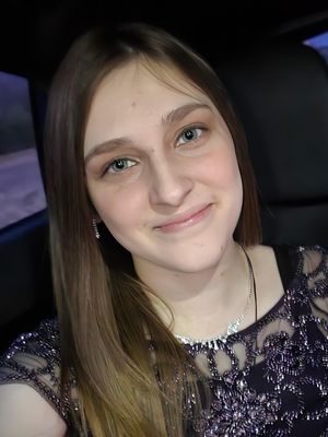 Lily, 20
