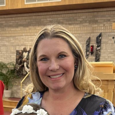 Krista, 44