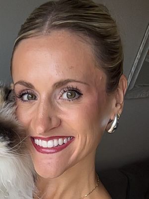 Nicole, 31