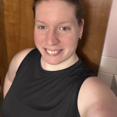 Rebecca, 37