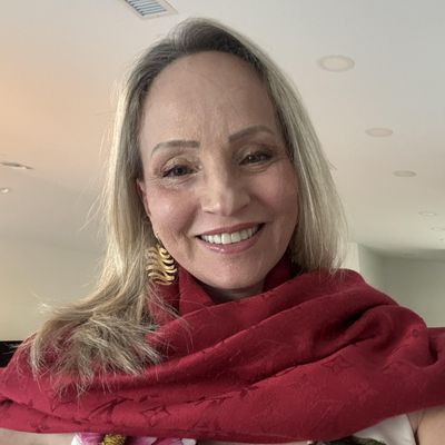 Estela, 62