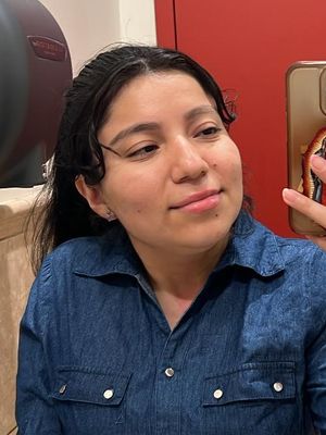 Rebeca, 27